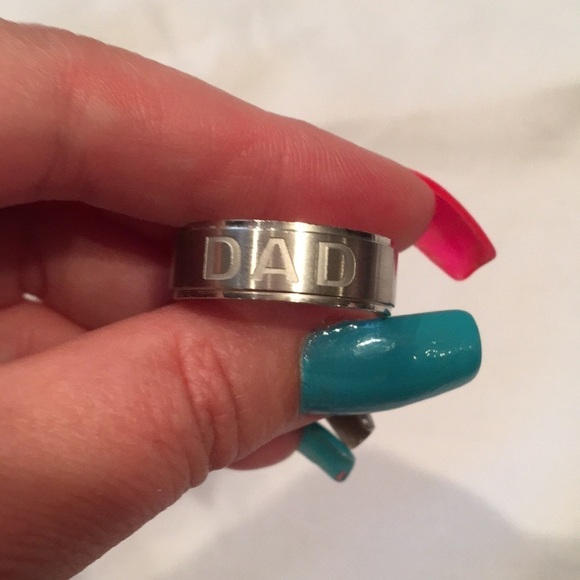 Other - NWT Dad Ring